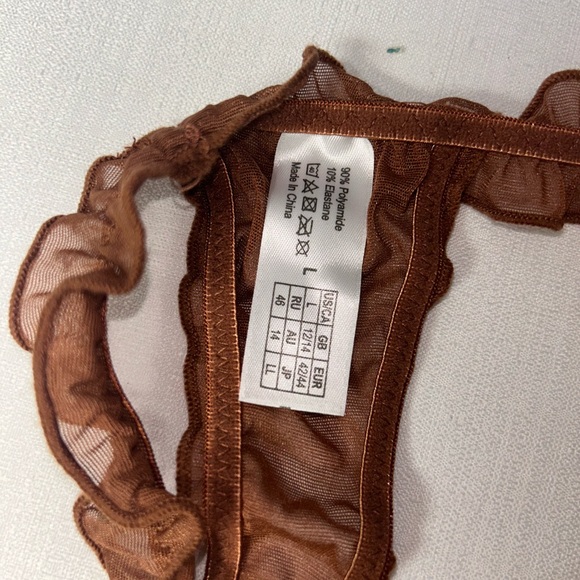 Vintage collection of 4 size Large - Picture 8 of 8